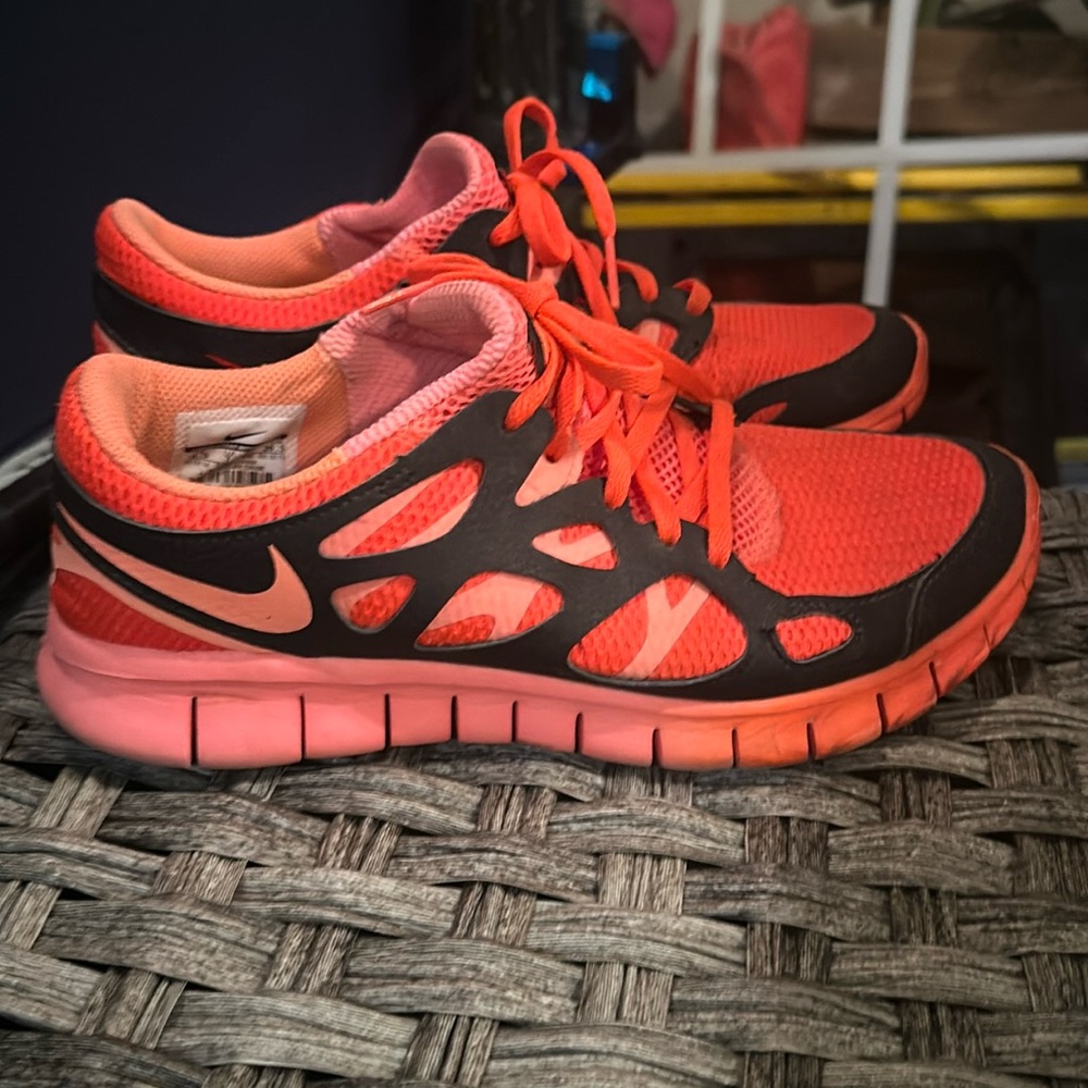 Nike Orange/Black Sneakers Sz 9.5